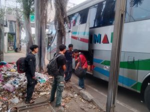 Miris ! Pemuda Asal Garut Terlantar, Ditipu Oleh Oknum Pegawai Gudang Penjualan Online