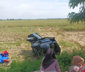 Kecelakaan di Jalan Raya Muncung: Rombongan Peziarah Jadi Korban, Satu Meninggal