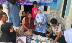 UPT Puskesmas Jawilan Gelar Penyuluhan, Pengobatan Gratis dan CKG di Desa Parakan