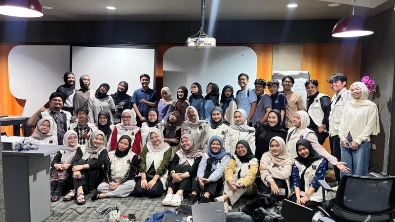Membangun Kapasitas Mahasiswa Dengan berilmu dan berakhlak melalui tata kelola organisasi Soal Administrasi dan Keunangan. Foto Pribadi