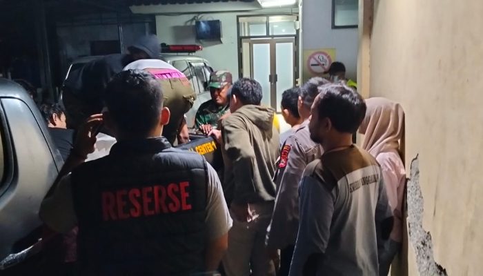 Warga Nyomplong Lebak Digegerkan Penemuan Mayat Pria, Diduga Nekat Lompat dari KA Diesel